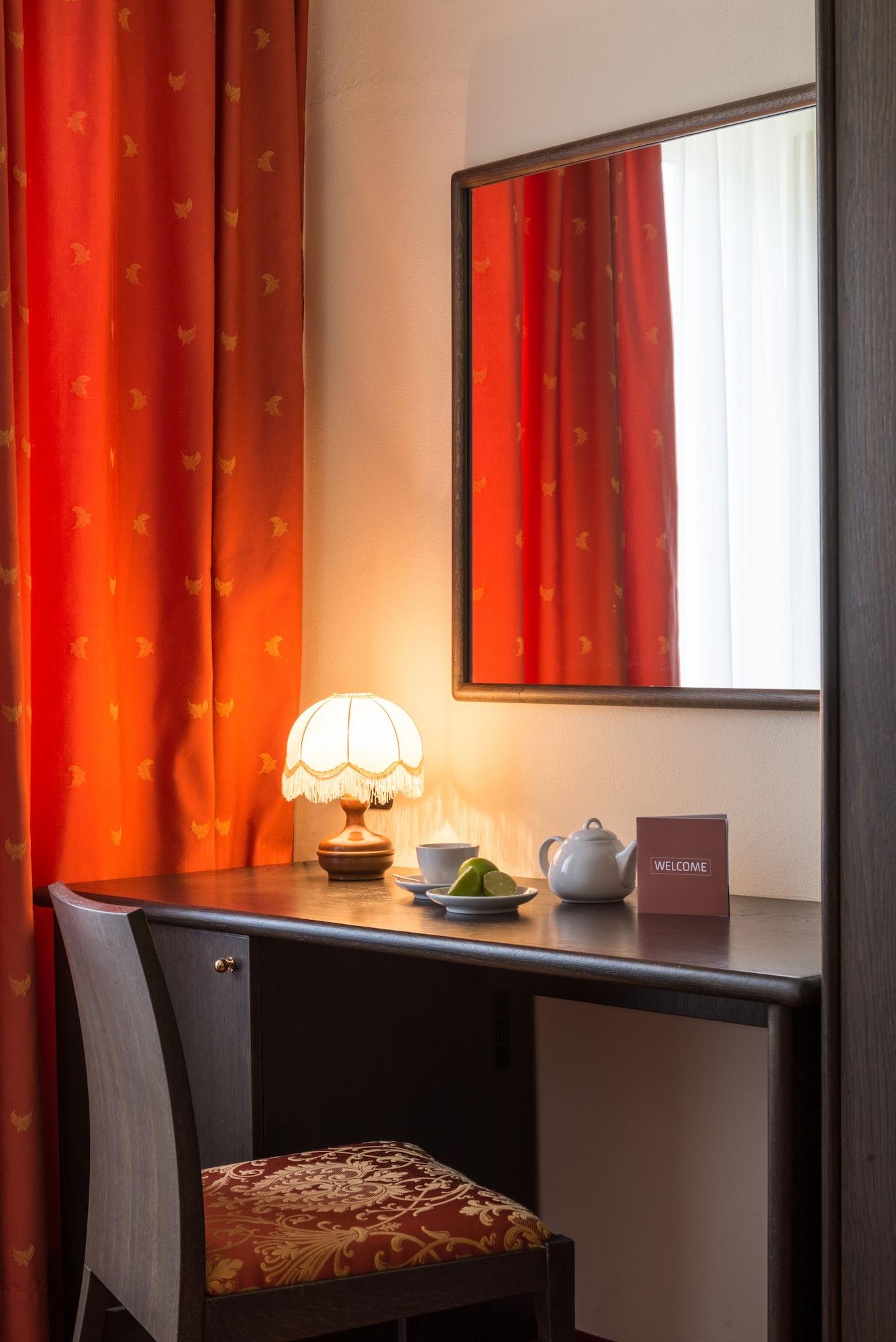 Hotel Drago ブレンゾーネ エクステリア 写真