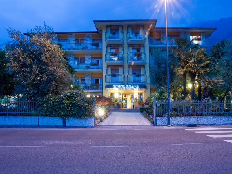 Hotel Drago ブレンゾーネ エクステリア 写真